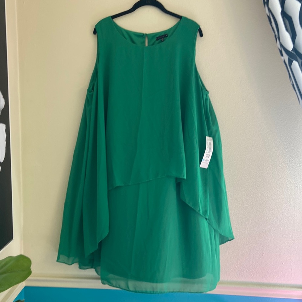 Tiana b. Plus dress flowy green 20w